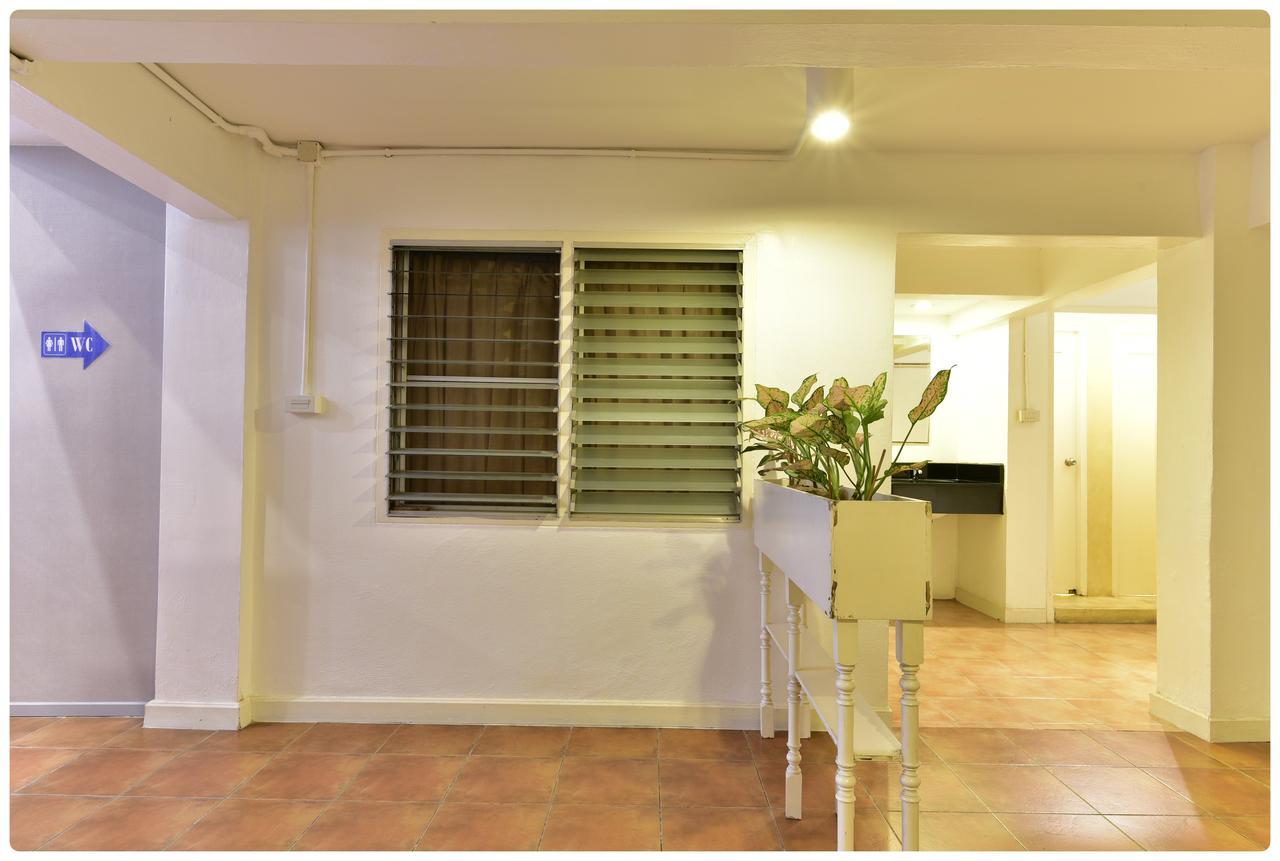 Ratchadamnoen Residence Bangkok Exterior foto