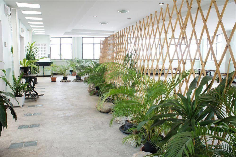 Ratchadamnoen Residence Bangkok Exterior foto